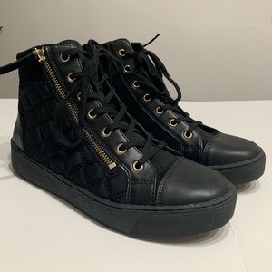 Aldo high top tennis shoes